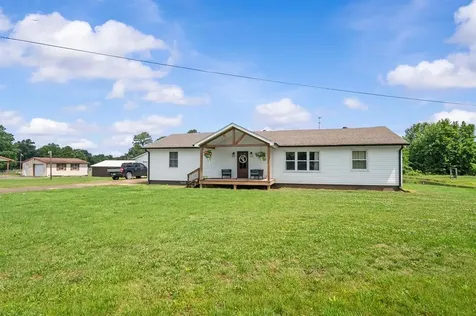 82 Echols Church Lane Beaver Dam KY 42320