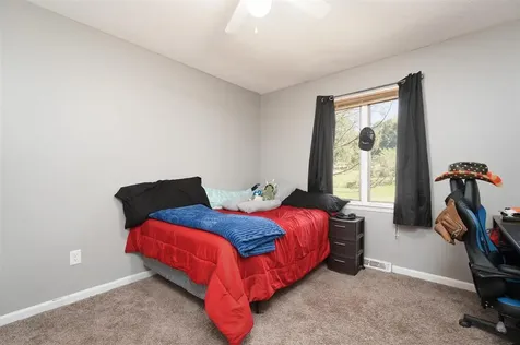 5725 Grady Court Philpot KY 42366