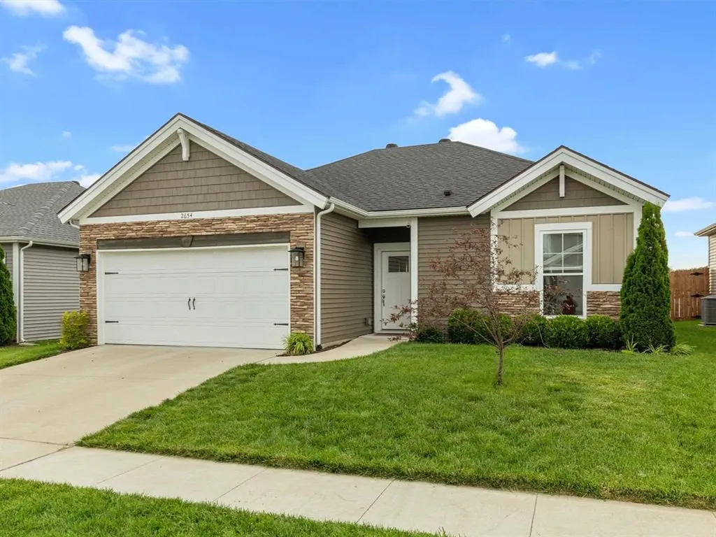 2654 Cherry Blossom Court Utica KY 42376