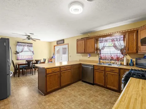485 Veach Road Reynolds Station KY 42368