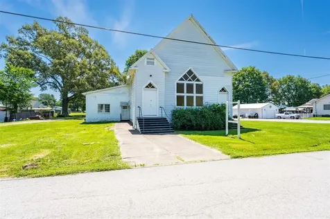 9138 Sacra Drive Maceo KY 42355