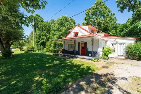8920 State Route 144 E Hawesville KY 42348