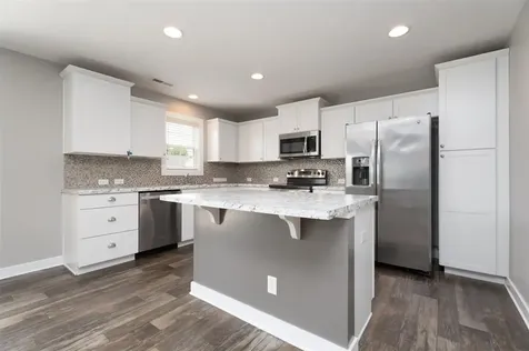5530 Goldenrod Lane Owensboro KY 42301-8481