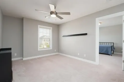 5530 Goldenrod Lane Owensboro KY 42301-8481