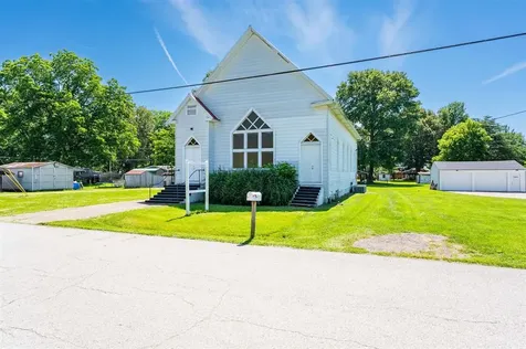9138 Sacra Drive Maceo KY 42355