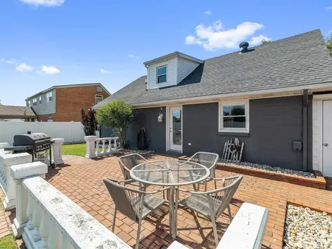 1365 Pennsylvania Avenue Lewisport KY 42351