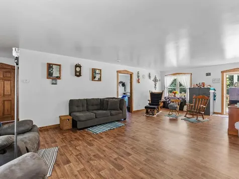 620 Baker Lane Hawesville KY 42348
