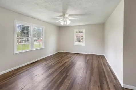 273 Reed Avenue Madisonville KY 42431