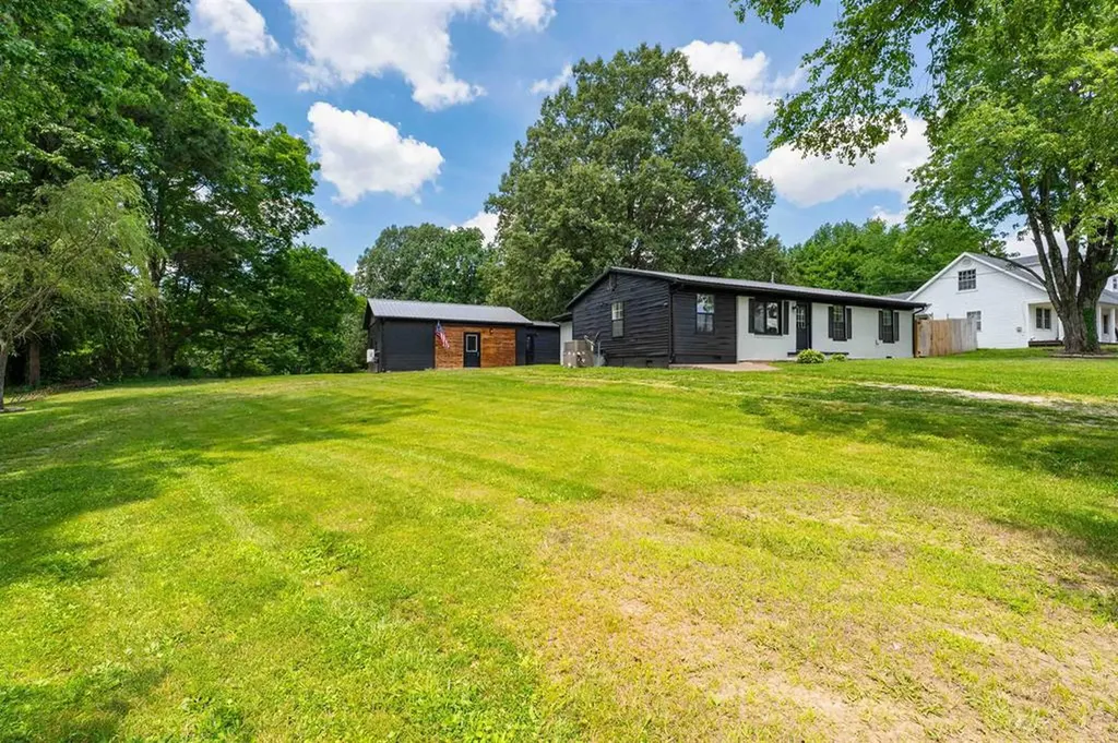 9610 Us 231 Utica KY 42376