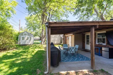 2025 Asbury Place Owensboro KY 42303
