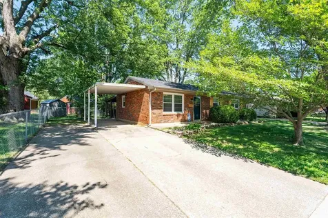 2025 Asbury Place Owensboro KY 42303