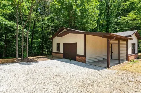 2498 Nannie Belle Lp Owensboro KY 42303