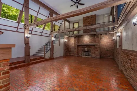 2498 Nannie Belle Lp Owensboro KY 42303