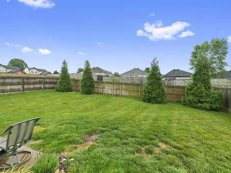 2275 Flowerette Court Utica KY 42376