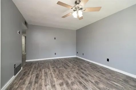 693 Rand Road Owensboro KY 42300-0000