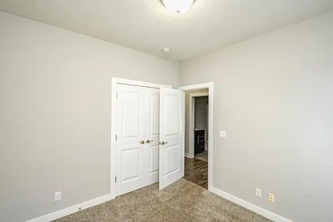 6468 Valley Brook Trace Utica KY 42376