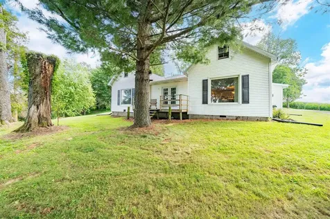 4590 Pleasant Valley Road Philpot KY 42366