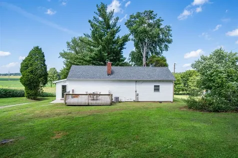 4590 Pleasant Valley Road Philpot KY 42366