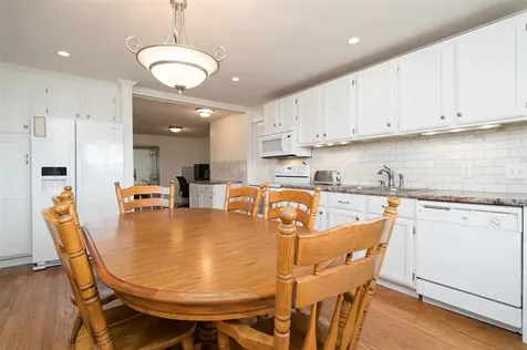 4590 Pleasant Valley Road Philpot KY 42366