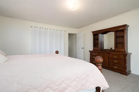 4590 Pleasant Valley Road Philpot KY 42366