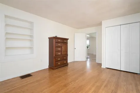4590 Pleasant Valley Road Philpot KY 42366