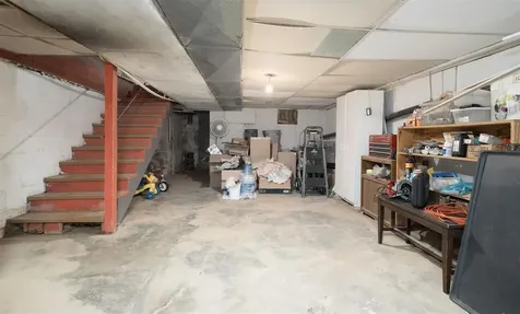 4590 Pleasant Valley Road Philpot KY 42366