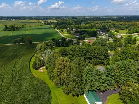 4590 Pleasant Valley Road Philpot KY 42366
