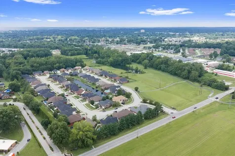 1604 Creek Haven Loop Owensboro KY 42303