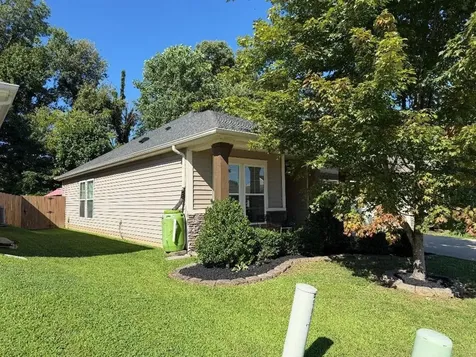 6411 Valley Brook Trace Utica KY 42376