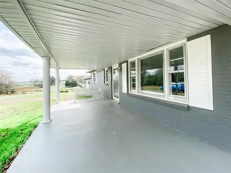1526 State Route 176 Greenville KY 42345