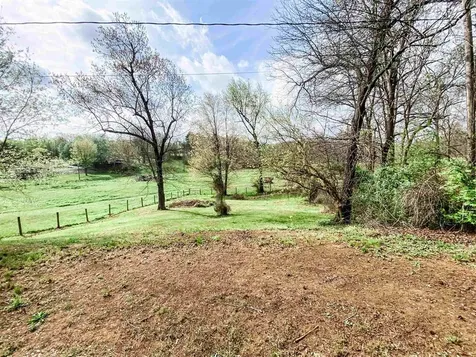 1526 State Route 176 Greenville KY 42345