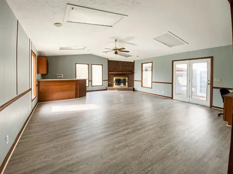 1526 State Route 176 Greenville KY 42345