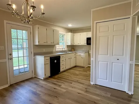 6504 Lilac Court Utica KY 42376