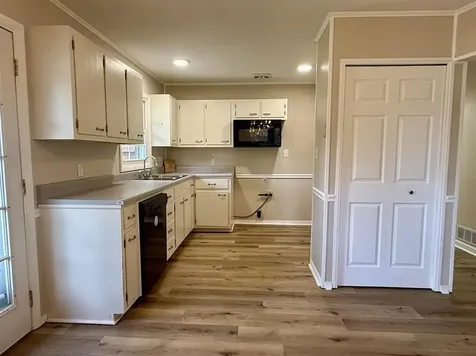 6504 Lilac Court Utica KY 42376