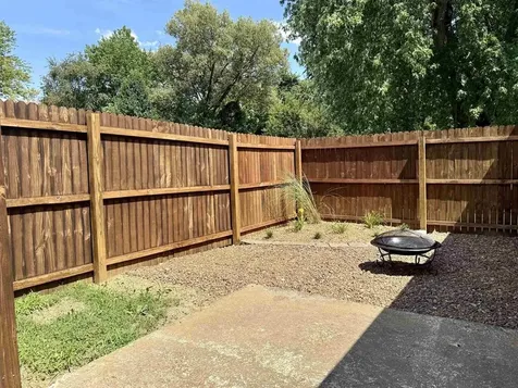 6504 Lilac Court Utica KY 42376