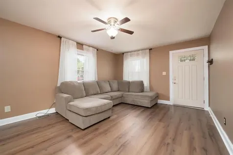 916 E 21st Street Owensboro KY 42303