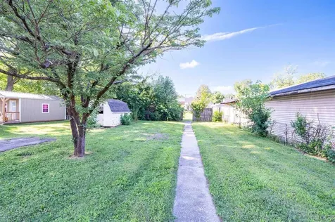 1624 Mayo Avenue Owensboro KY 42301