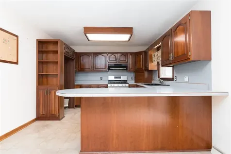 2238 S Stratford Drive Owensboro KY 42301