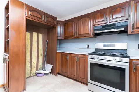 2238 S Stratford Drive Owensboro KY 42301
