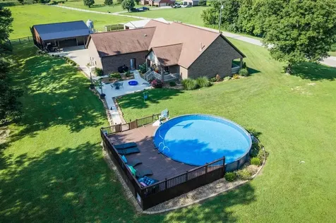 10835 Jackson Road North Utica KY 42376
