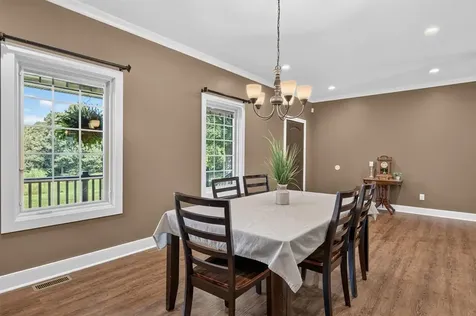 10835 Jackson Road North Utica KY 42376