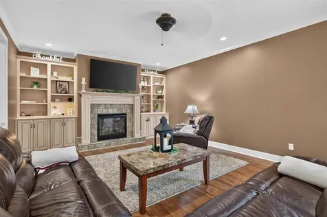 10835 Jackson Road North Utica KY 42376