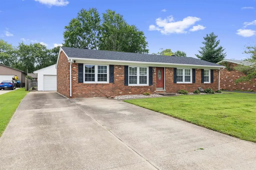 5033 Sturbridge Place Owensboro KY 42303-2213