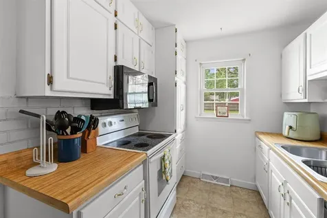 5033 Sturbridge Place Owensboro KY 42303-2213