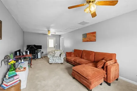 5033 Sturbridge Place Owensboro KY 42303-2213