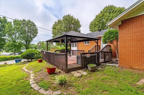 906 N 2nd Street Central City KY 42330