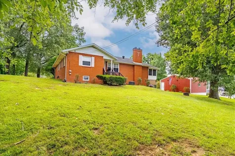 906 N 2nd Street Central City KY 42330