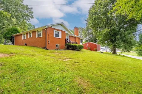 906 N 2nd Street Central City KY 42330