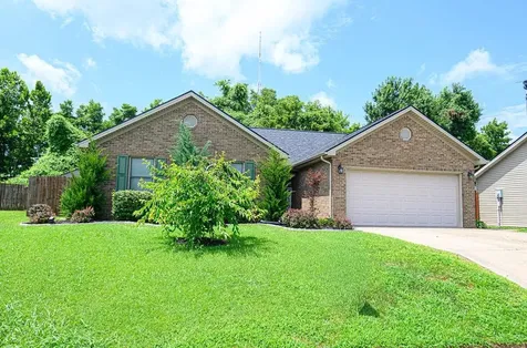 102 Goldfinch Drive Owensboro KY 42301-0255