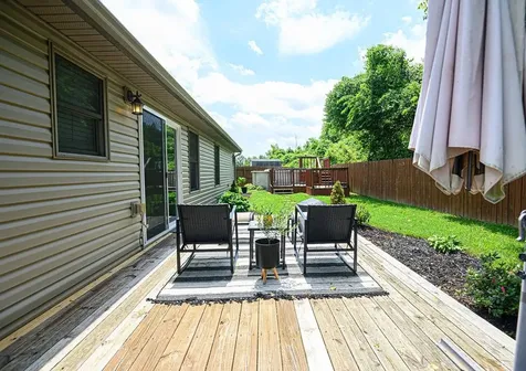 102 Goldfinch Drive Owensboro KY 42301-0255
